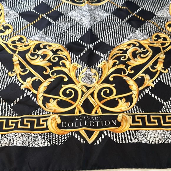 Versace Collection scarf - Picture 3 of 5